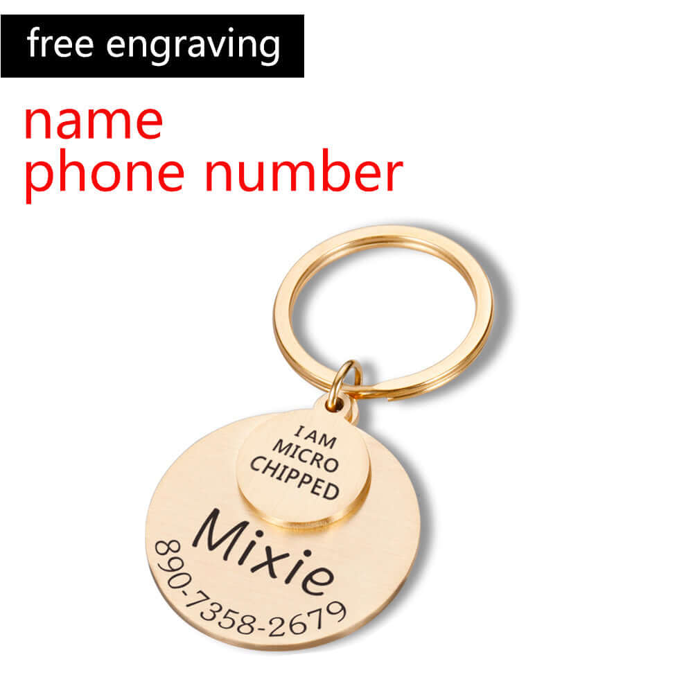 The personalized pet tag in gold. Text stating free engraving.